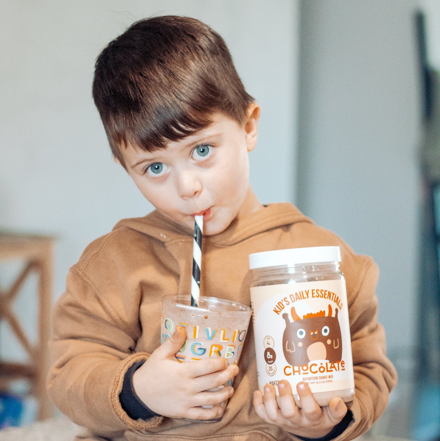 Kids Nutrition Shake - Chocolate Formula with an Easy, Family - Friendly Format